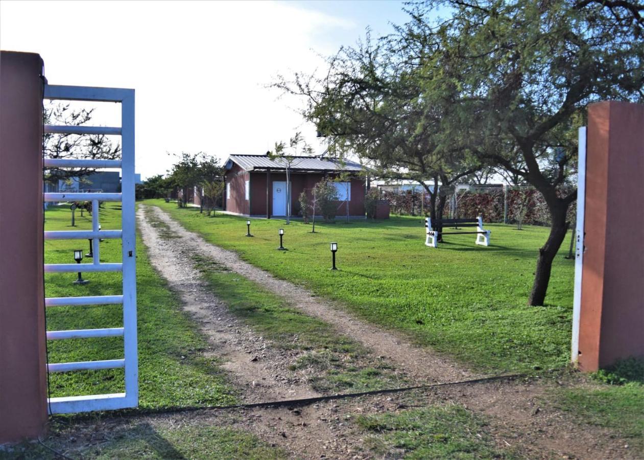 Cabanas Ceferino Federación Exteriör bild